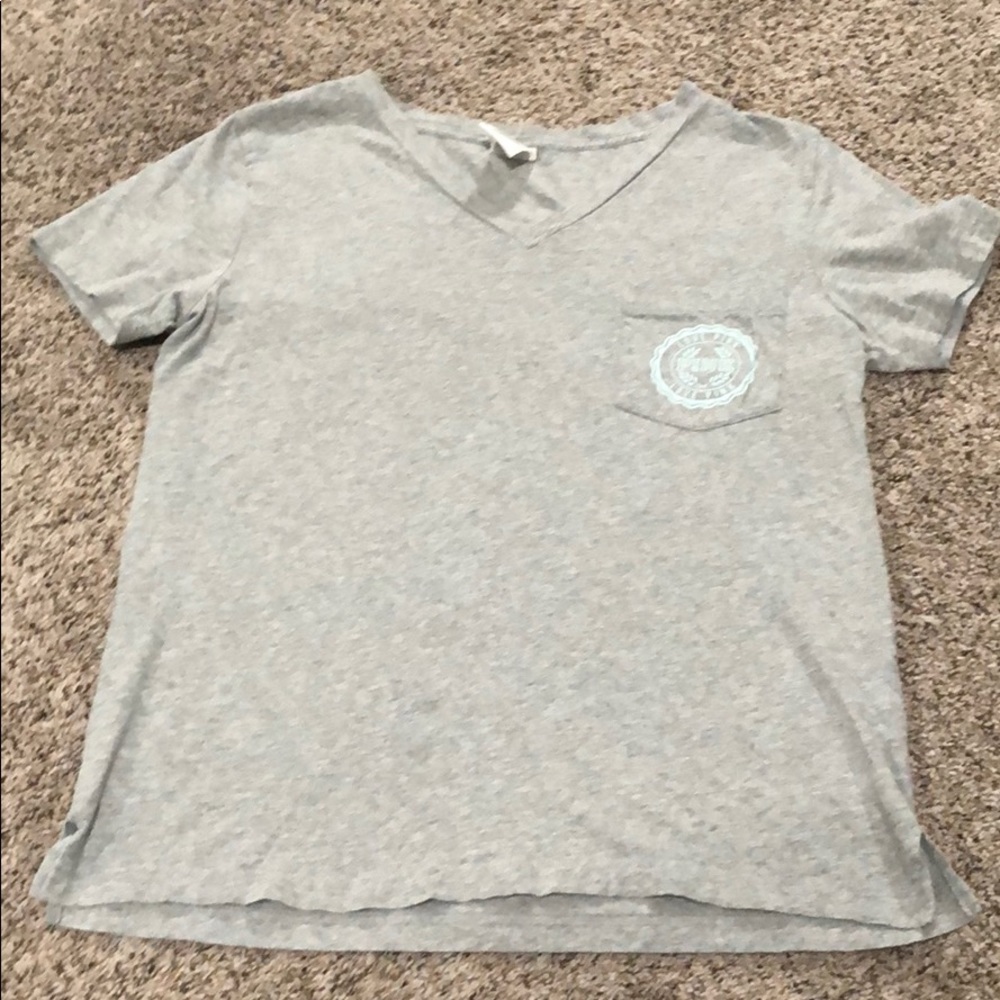 PINK Vneck tshirt